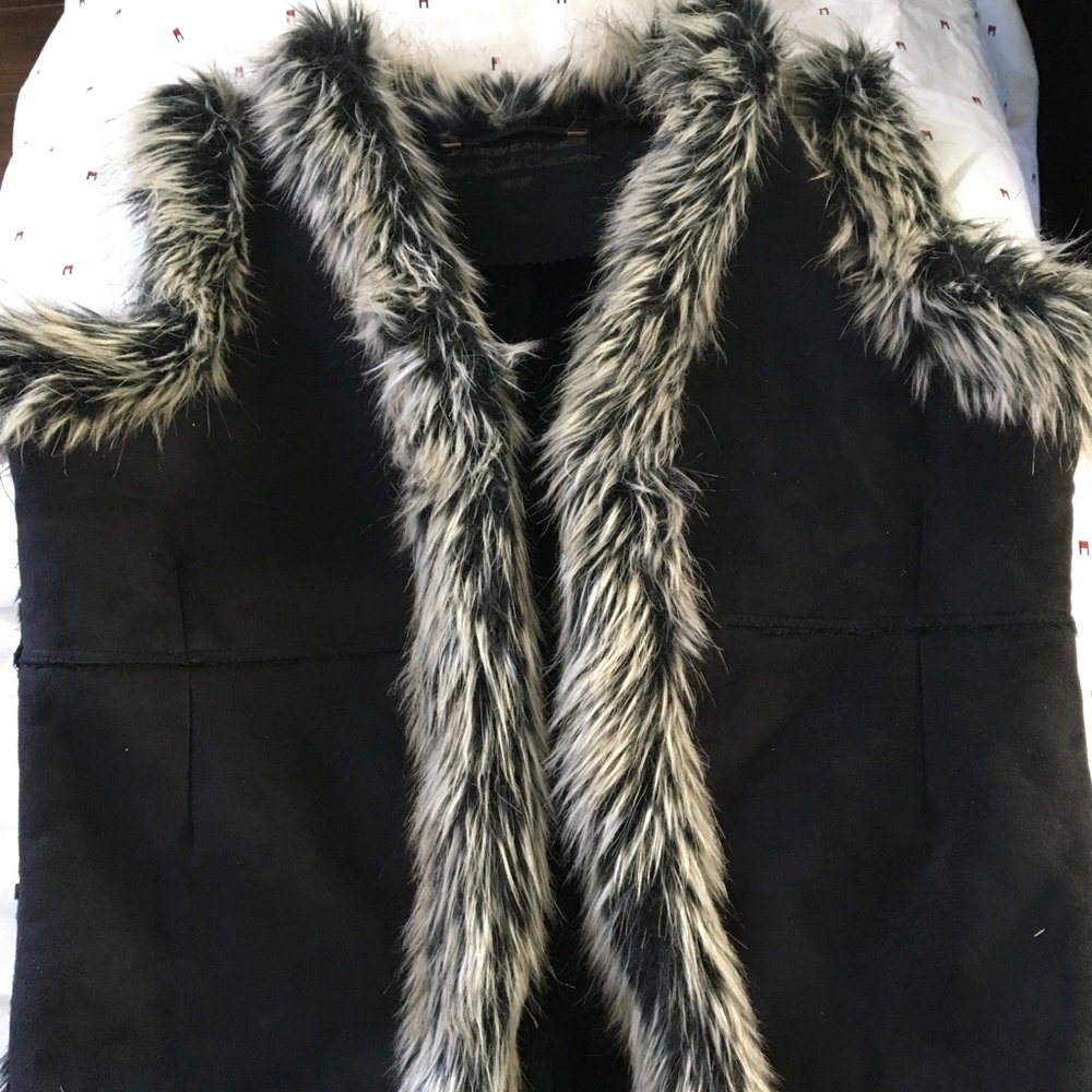 Ladies Vest - Picture 2 of 2